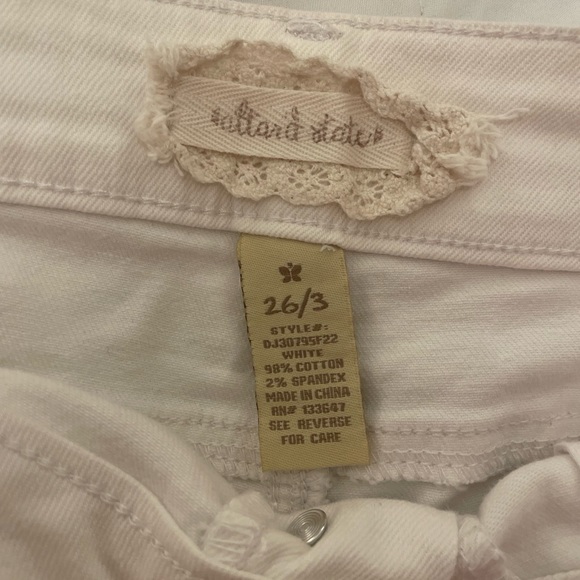 Altar’d State Distressed Jean Shorts - Picture 2 of 3